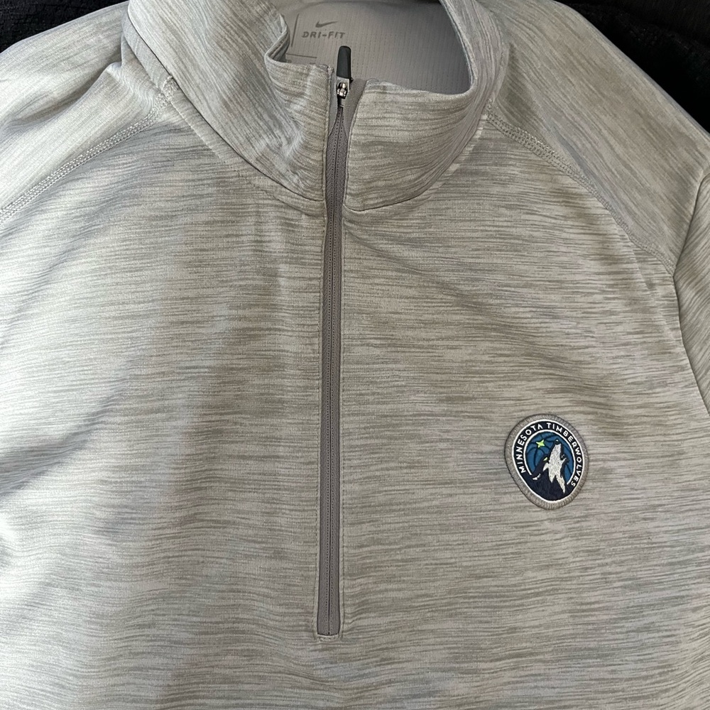 Nike Mn Timberwolves Dri-FIT Men's Heather Gray Quarter-Zip Pullover